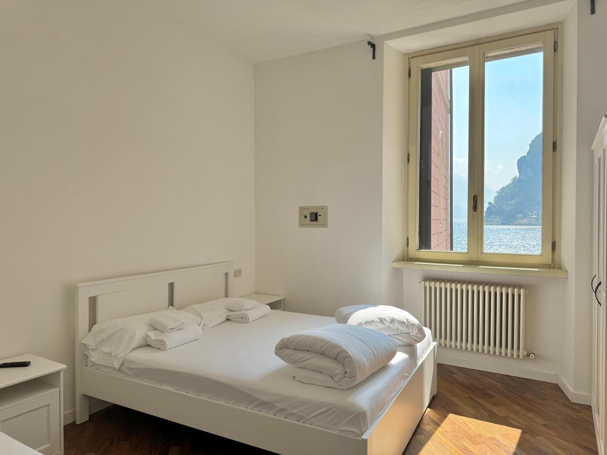 Queen Of The Lake Riva del Garda Exterior foto