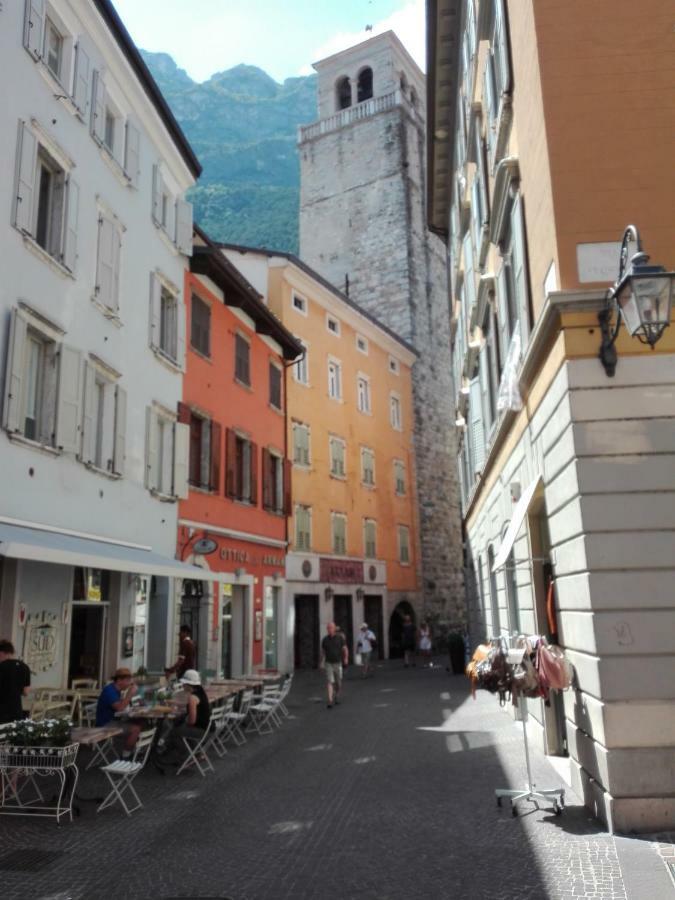 Queen Of The Lake Riva del Garda Exterior foto